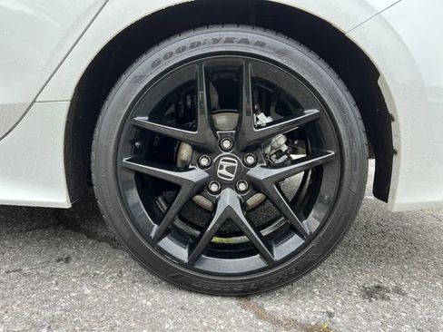 Used 2025 Honda Civic Sport image 15