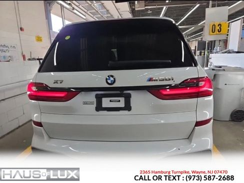 Used 2021 BMW X7 M50i AWD/4WD image 8