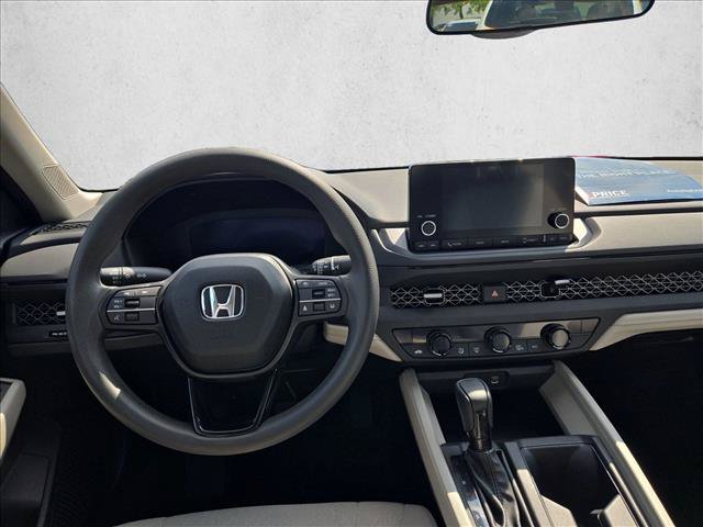 Used 2023 Honda Accord EX image 16