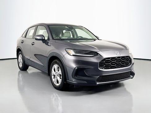 Certified 2024 Honda HR-V LX image 3