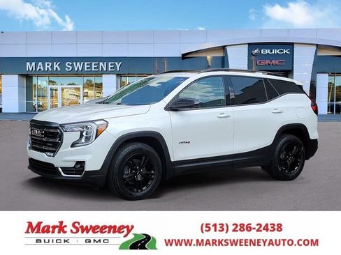 Used 2022 GMC Terrain AT4 w/ Tech Package AWD/4WD image 1