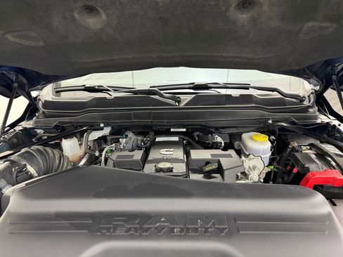 Used 2022 RAM 2500 Big Horn w/ Level C Equiment Group image 32