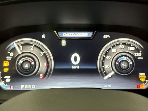 New 2026 RAM 2500 Laramie AWD/4WD image 12