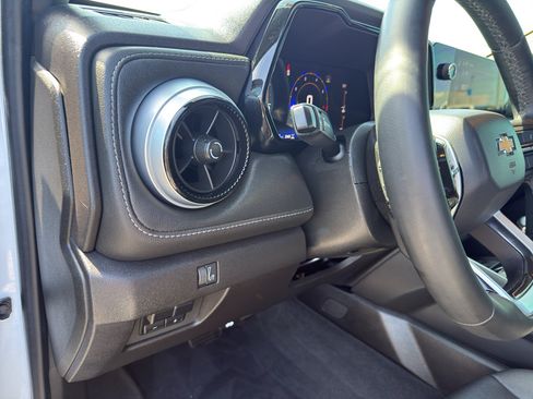 Certified 2023 Chevrolet Colorado LT w/ LT Convenience Package III AWD/4WD image 16