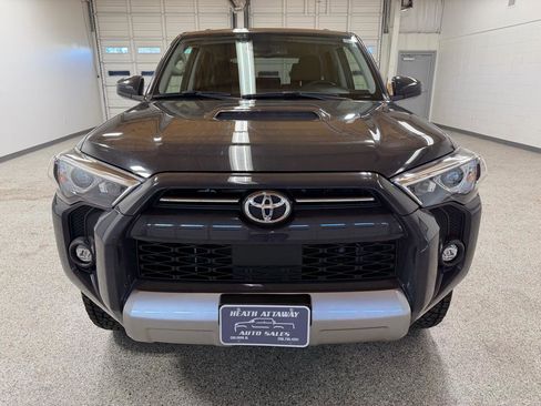 Used 2024 Toyota 4Runner TRD Off-Road image 7