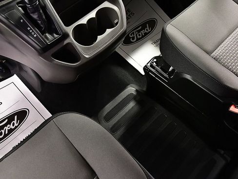 Used 2025 Ford Transit 350 XLT RWD image 22