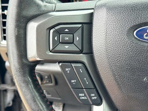 Used 2016 Ford F150 Lariat w/ Equipment Group 502A Luxury AWD/4WD image 23