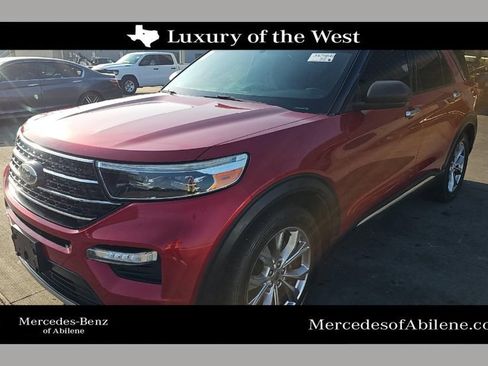 Used 2021 Ford Explorer XLT w/ Equipment Group 202A RWD image 1