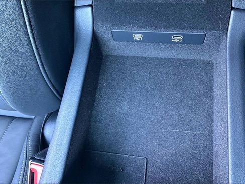 Used 2022 Audi A6 3.0T Premium w/ Black Optic Sport Package image 15