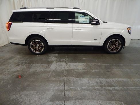 New 2025 Ford Expedition Max King Ranch image 2