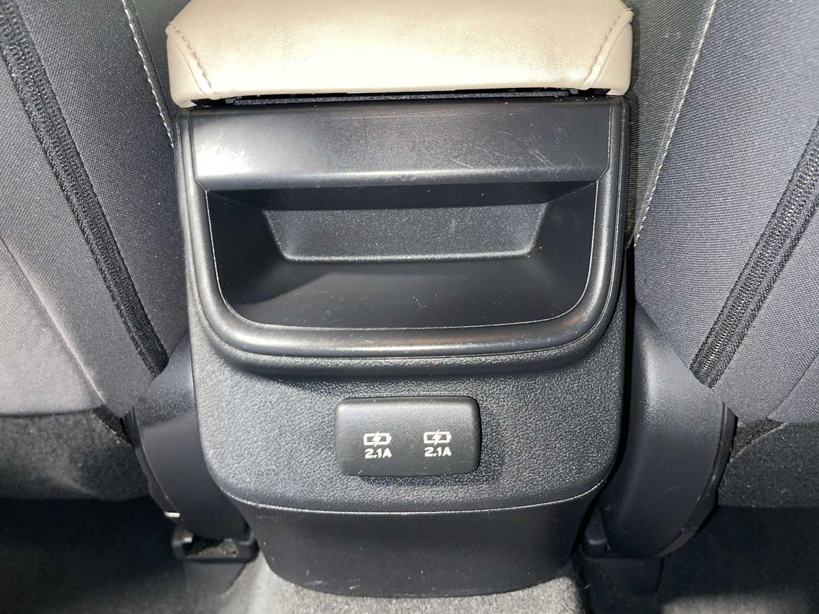 Used 2020 Subaru Outback Premium AWD/4WD image 25