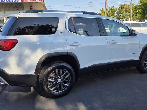 Used 2019 GMC Acadia SLT AWD/4WD image 7