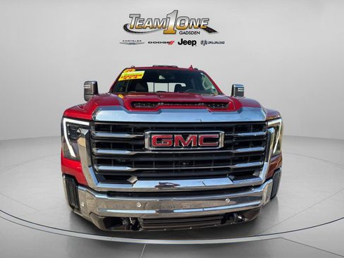 Used 2024 GMC Sierra 2500 SLT w/ SLT Premium Package image 3