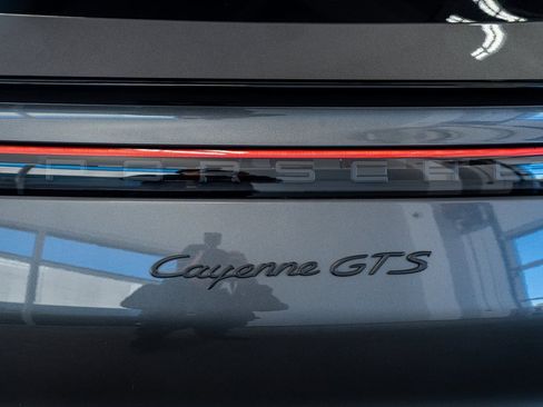 Used 2023 Porsche Cayenne GTS image 24