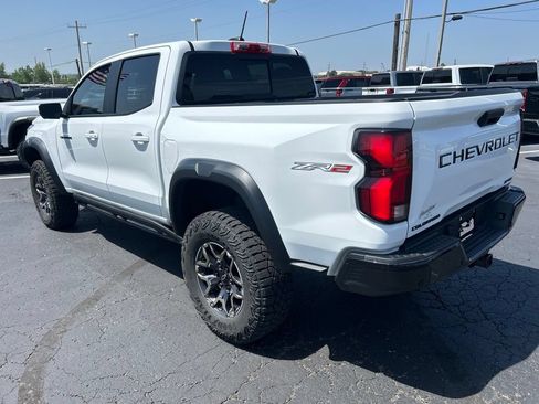 Used 2025 Chevrolet Colorado ZR2 w/ Technology Package AWD/4WD image 7
