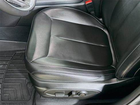 Used 2024 Jeep Grand Cherokee Limited image 19