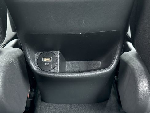 Used 2023 Hyundai Kona SE AWD/4WD image 18