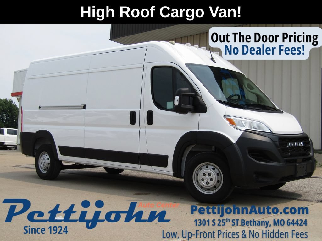 Used 2023 RAM ProMaster 2500 FWD image 1