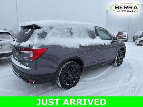 Certified 2022 Honda Pilot Special Edition image 3