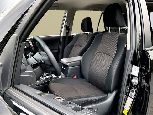 Used 2024 Toyota 4Runner TRD Off-Road image 20