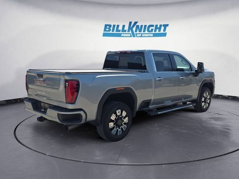 Used 2026 GMC Sierra 2500 Denali w/ Technology Package AWD/4WD image 5