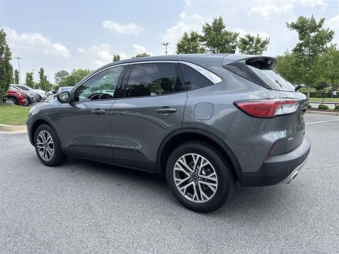 Used 2022 Ford Escape SEL image 5