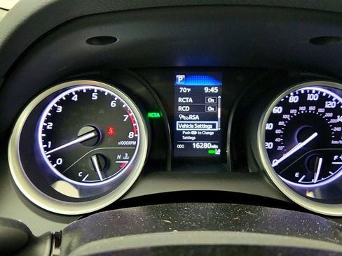 Used 2023 Toyota Camry LE image 14