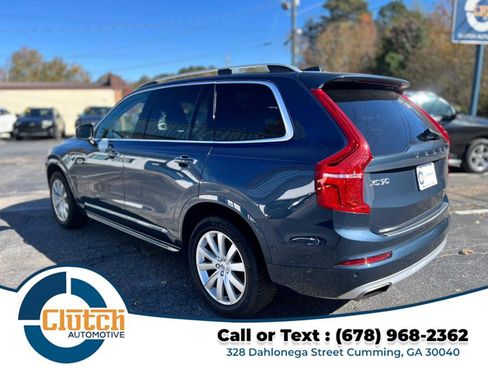 Used 2018 Volvo XC90 T6 Momentum w/ Convenience Package image 11