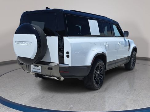 New 2026 Land Rover Defender 130 S AWD/4WD image 5