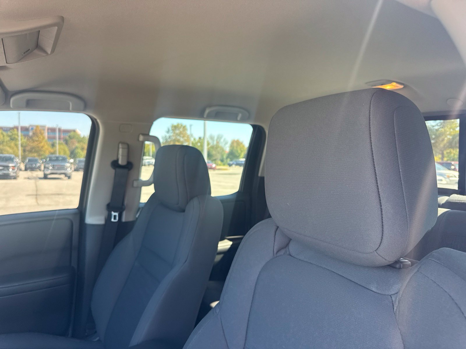 Used 2025 Nissan Frontier S AWD/4WD image 13