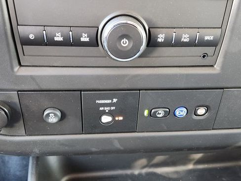 New 2025 Chevrolet Express 3500 w/ Power Convenience Package RWD image 19