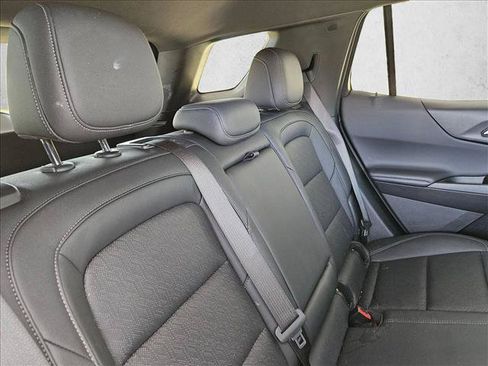 Used 2025 Chevrolet Equinox LT w/ Convenience Package II FWD image 17