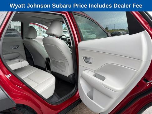 Used 2024 Hyundai Kona Limited AWD/4WD image 32