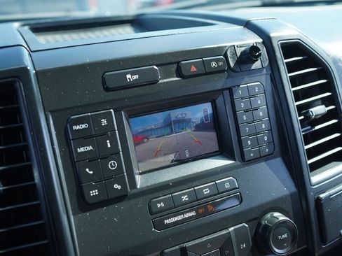 Used 2018 Ford F150 XL w/ Equipment Group 101A Mid RWD image 30