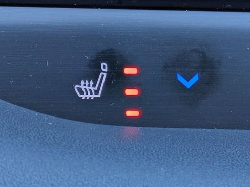 New 2026 Nissan Leaf SV+ w/ Illuminated Package FWD image 26