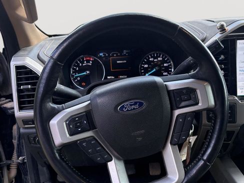 Used 2022 Ford F250 Lariat w/ Tremor Off-Road Package image 11