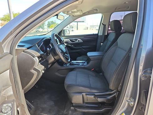 Used 2019 Chevrolet Traverse LS FWD image 15