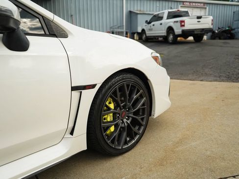 Used 2019 Subaru WRX STI AWD/4WD image 18