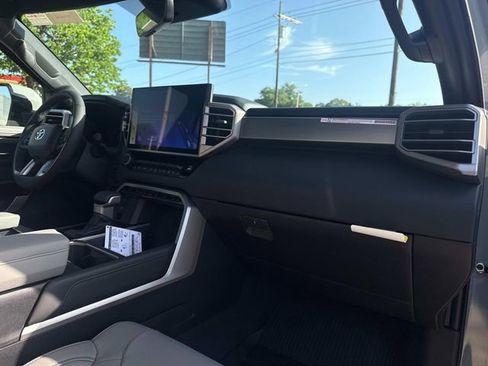 New 2026 Toyota Tundra Limited AWD/4WD image 14