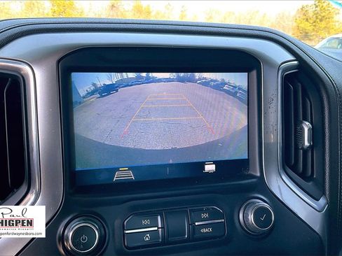 Used 2021 Chevrolet Silverado 1500 RST image 21