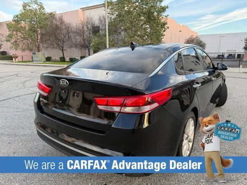 Used 2018 Kia Optima LX w/ 17" Alloy Wheels Package FWD image 6