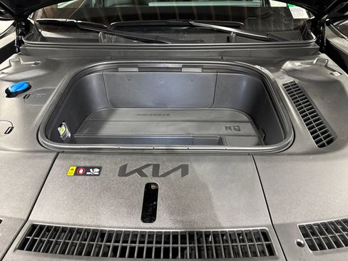 New 2026 Kia EV9 Land image 32