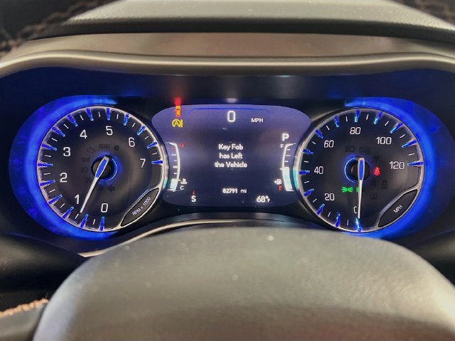 Used 2020 Chrysler Pacifica Touring-L Plus FWD image 15