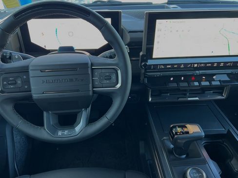 New 2025 GMC Hummer EV 2X image 11