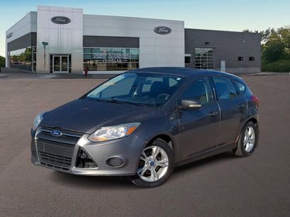 Used 2013 Ford Focus SE w/ SE Winter Pkg