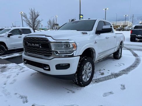 Used 2022 RAM 2500 Limited image 2