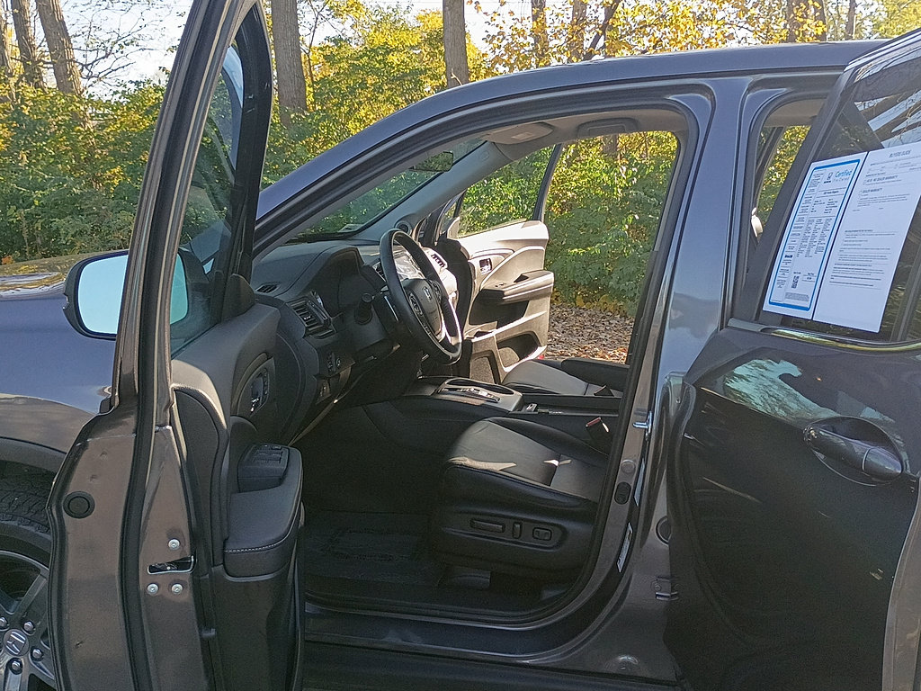 Used 2023 Honda Ridgeline RTL image 11