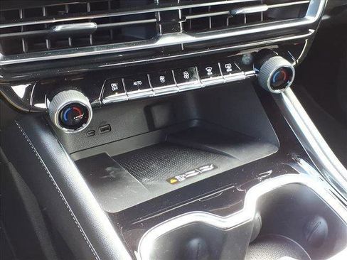 New 2026 Chevrolet Traverse LT w/ Driver Confidence Package image 21