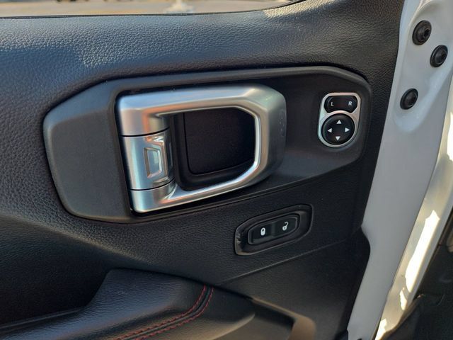 Used 2019 Jeep Wrangler Unlimited Rubicon AWD/4WD image 13