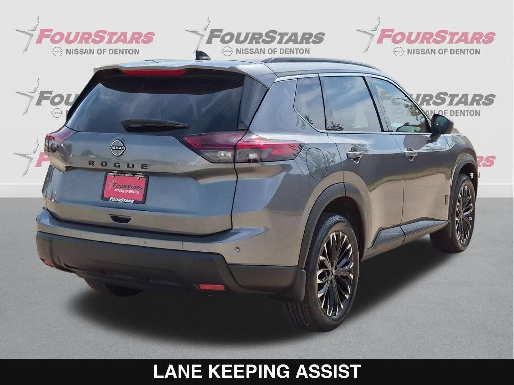 New 2026 Nissan Rogue Dark Armor FWD image 4